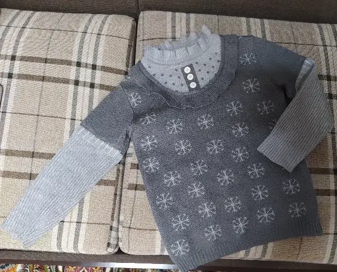 لباسهای دخترانه۴تا۶سال|کفش و لباس بچه|مشهد, رده|دیوار