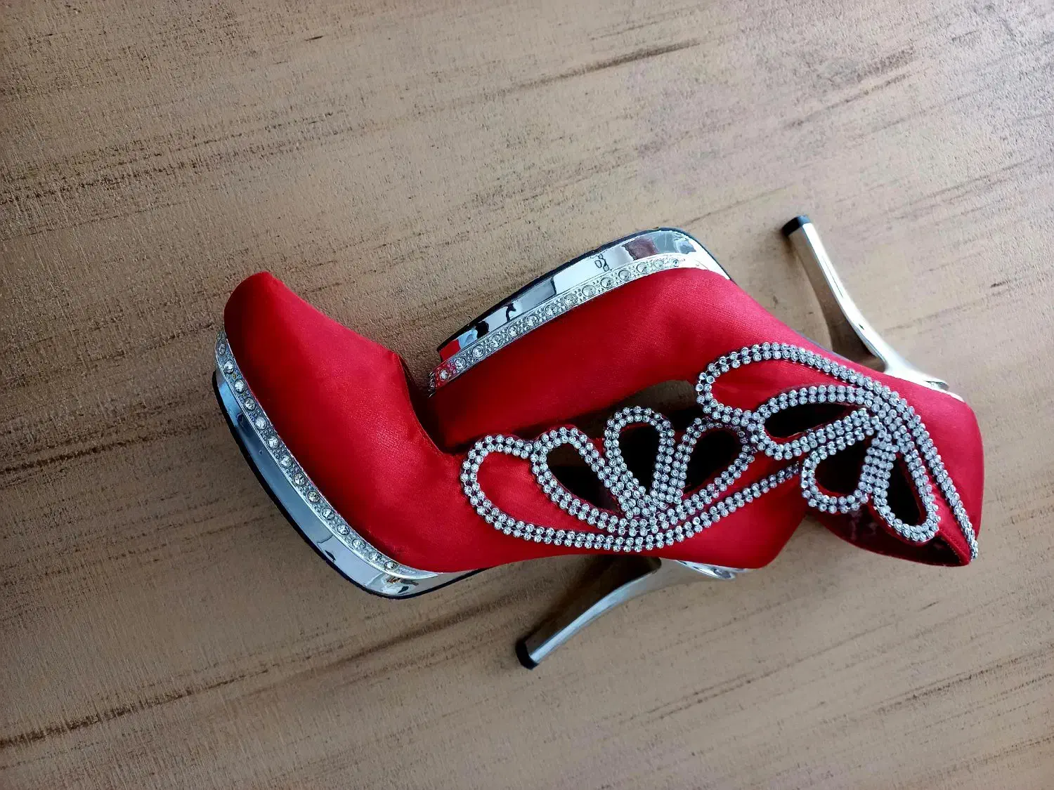 انواع کفش مجلسی با ارسال رایگان به سراسر ایران|کیف، کفش، کمربند|لردگان, |دیوار