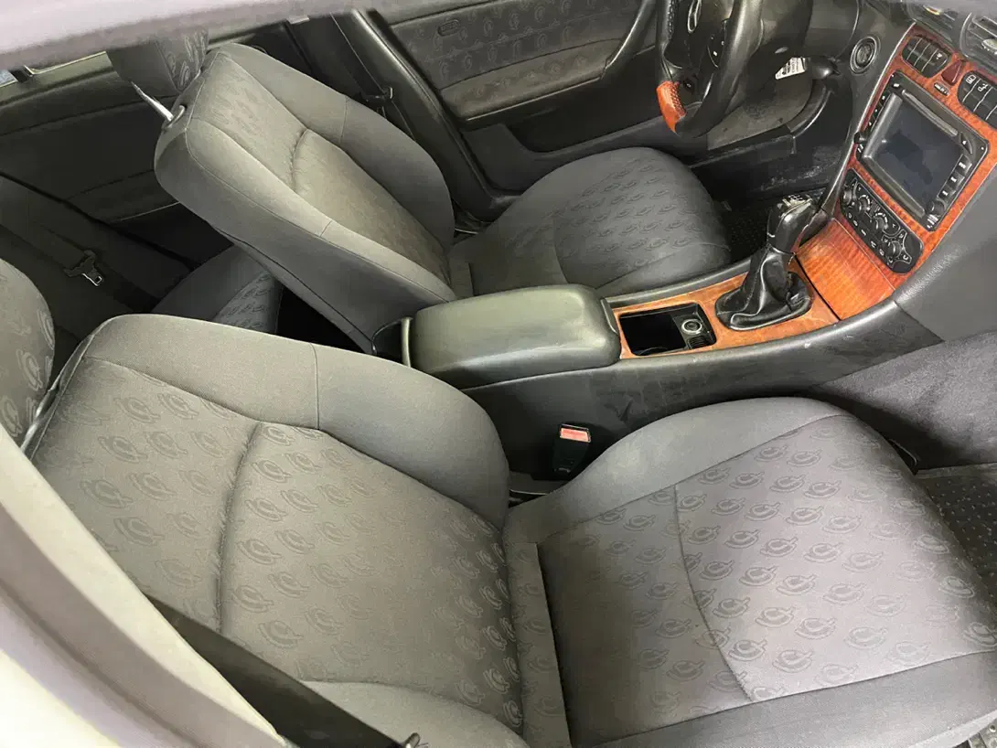 بنزC240دنده ای سفید بیرنگ|خودرو سواری و وانت|ارومیه, |دیوار