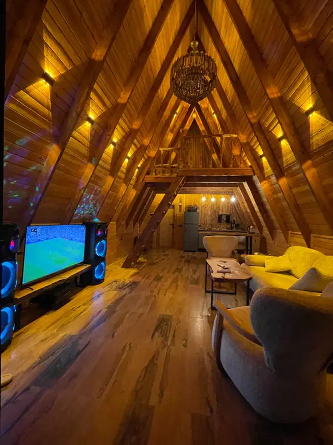 کلبه سوئیسی نوساز نور نزدیک دریا|اجارهٔ کوتاهمدت ویلا و باغ|نور, |دیوار