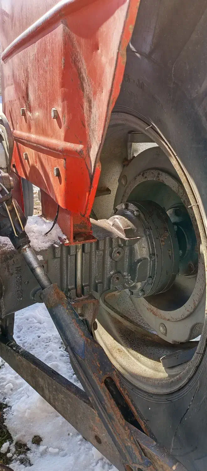 فرگوسن 285|خودرو سنگین|سیلوانه, |دیوار