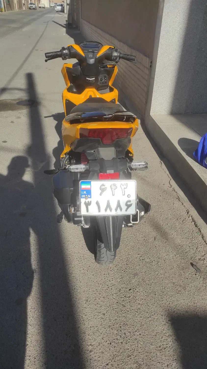 موتور کلیک(کبیر)|موتورسیکلت|یزد, |دیوار