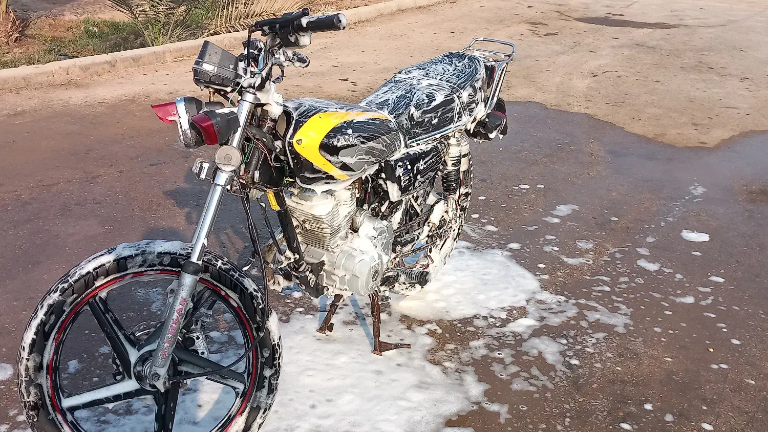 جاده اهواز آبادان روستای ام الغزلان|موتورسیکلت|قزوین, |دیوار