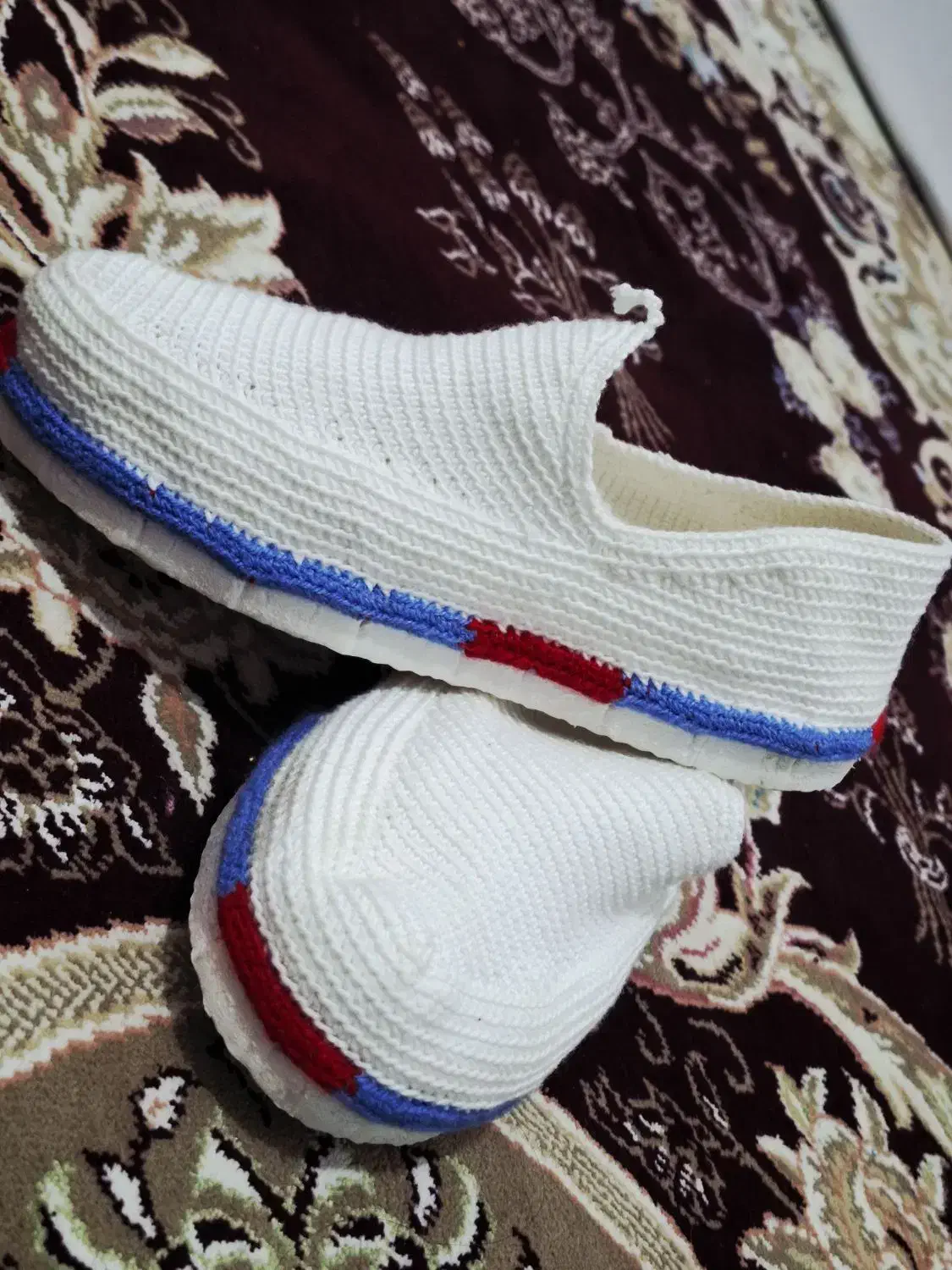 گیوه(کلاش)|کیف، کفش، کمربند|جوانرود, |دیوار