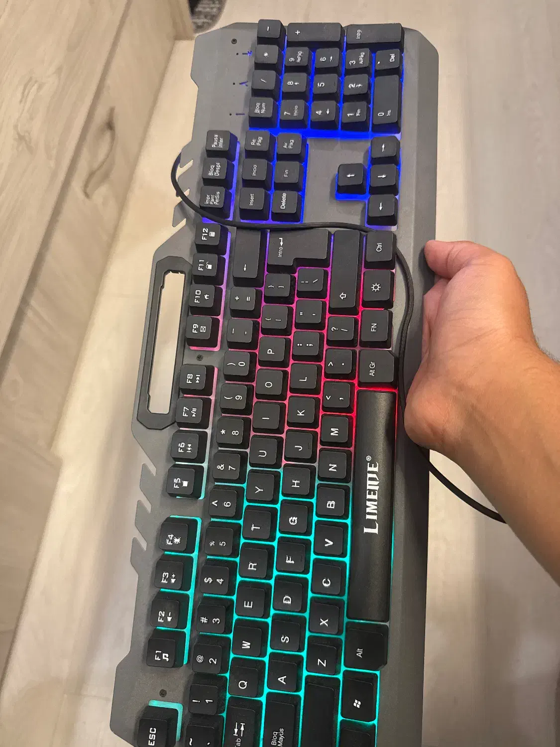 کیبورد گیمینگ|قطعات و لوازم جانبی رایانه|ورامین, ورامین|دیوار