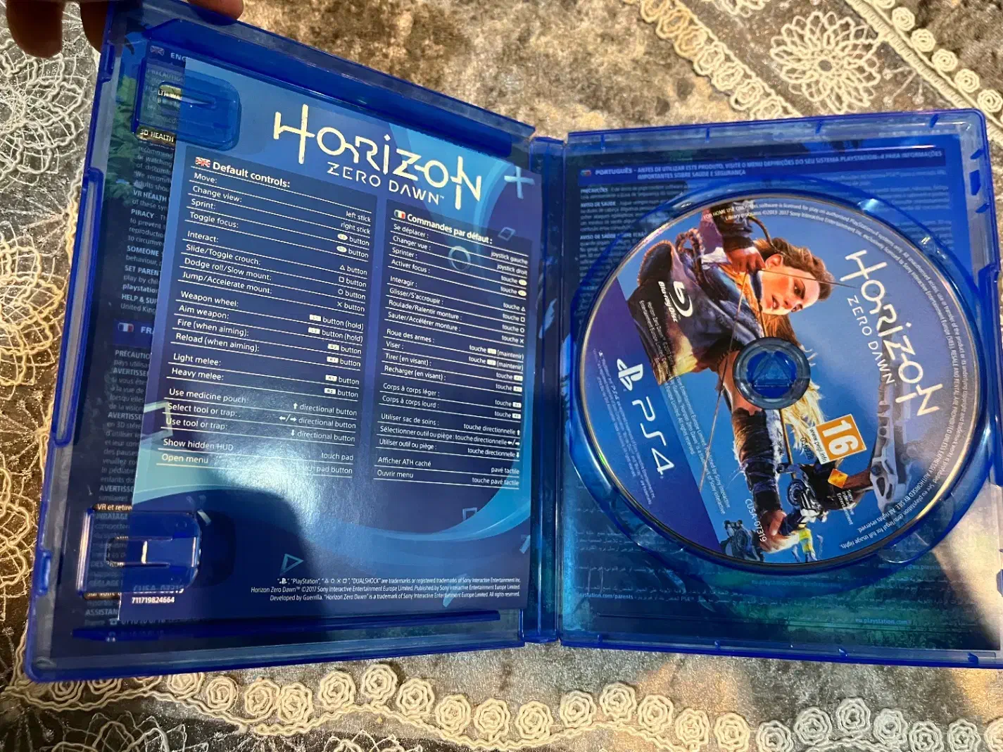 دیسک بازی horizon zero dawn و Rainbow Six رینبو|کنسول، بازی ویدئویی و آنلاین|چالوس, |دیوار