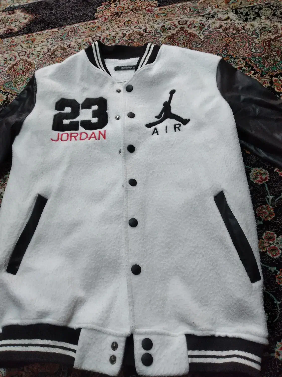 کاپشن پسرانه.|لباس|فومن, |دیوار