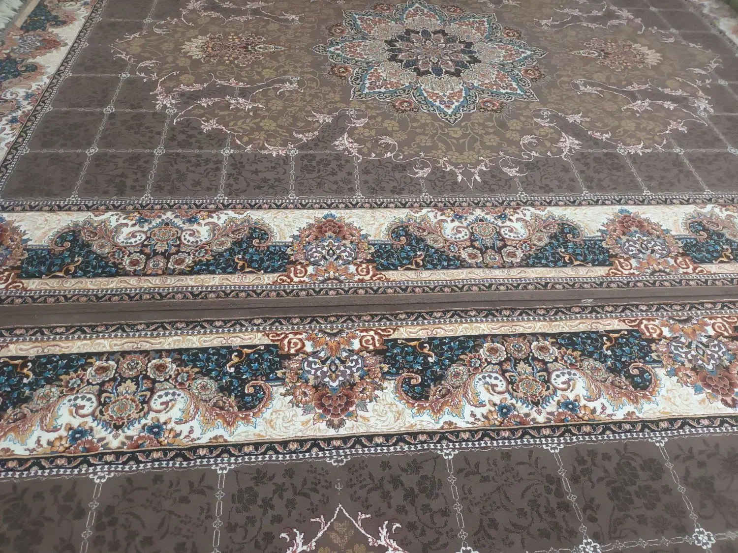 فروش فوری فرش و مبلمان|مبلمان خانگی و میز عسلی|ایذه, |دیوار