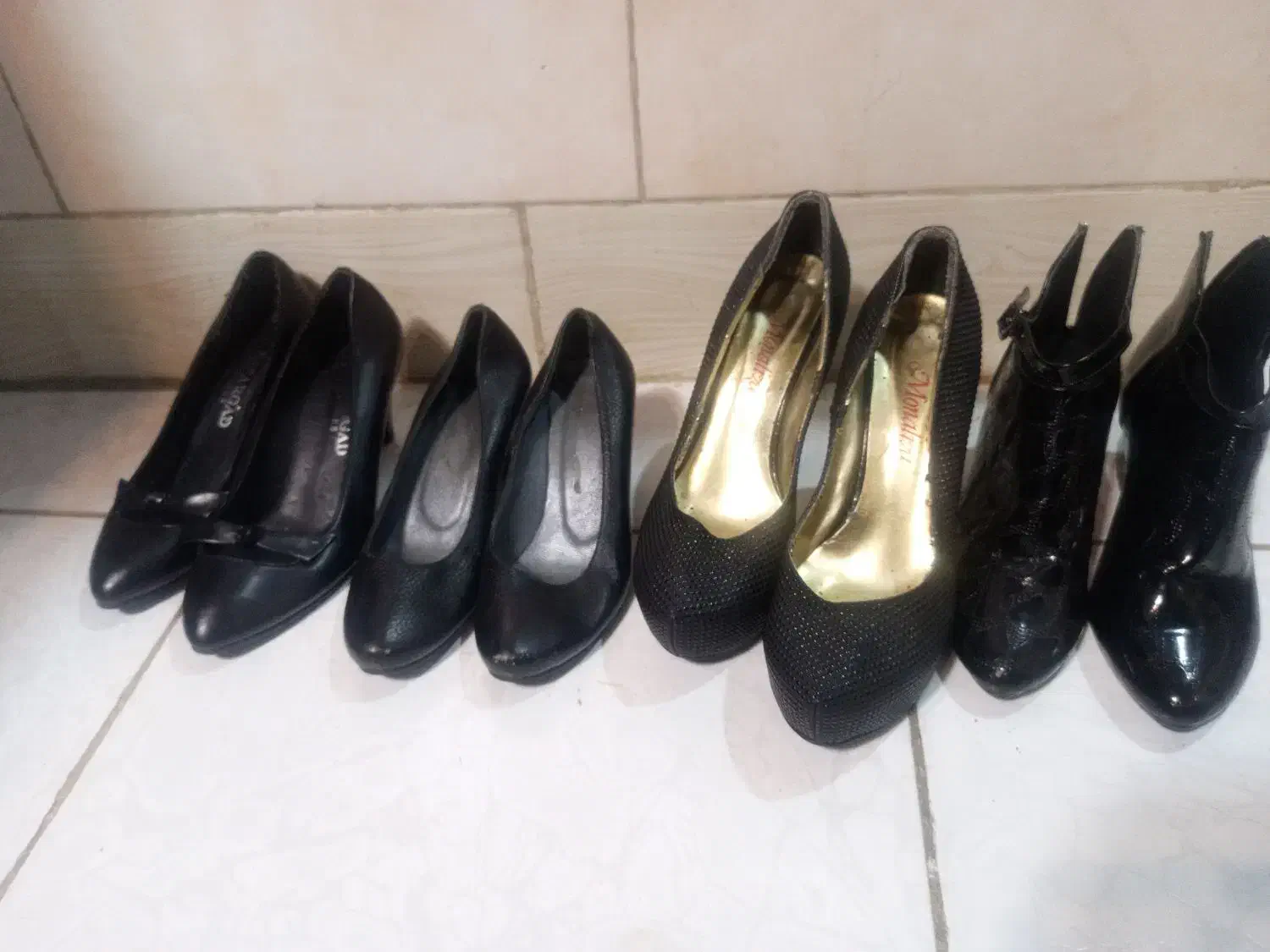 فروش تعدادی کفش|کیف، کفش، کمربند|باقرشهر, |دیوار