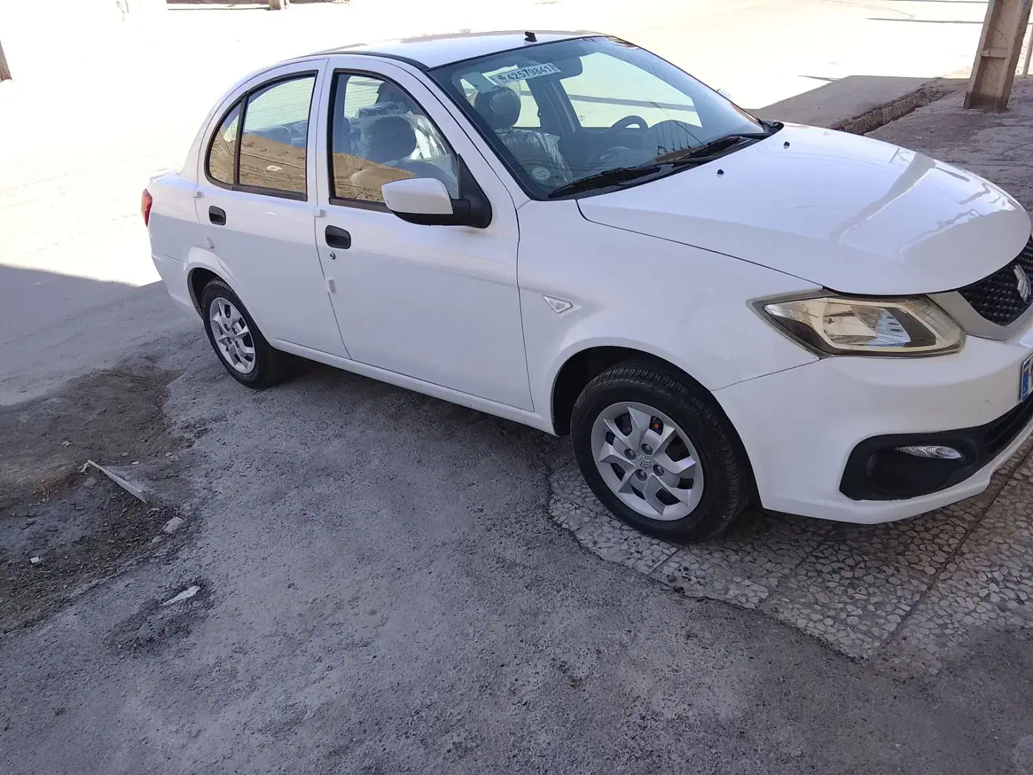 ساینا 1401|خودرو سواری و وانت|زابل, |دیوار