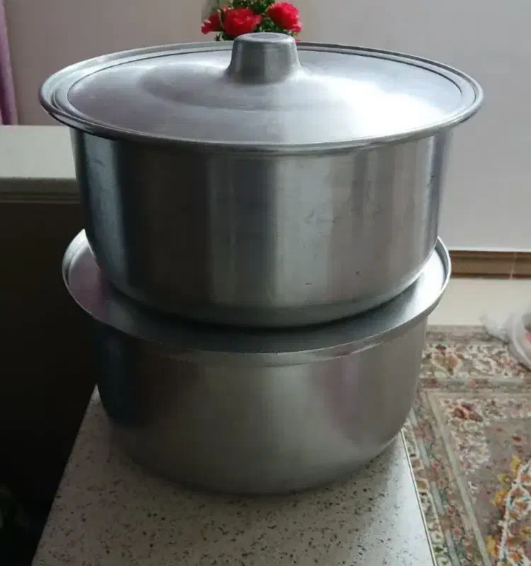 قابلمه روحی|ظروف پختوپز|قم, شاه سید علی|دیوار