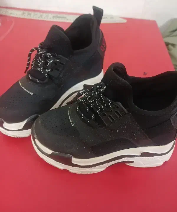 کتانی سا یز ۳۸|کیف، کفش، کمربند|آستارا, |دیوار