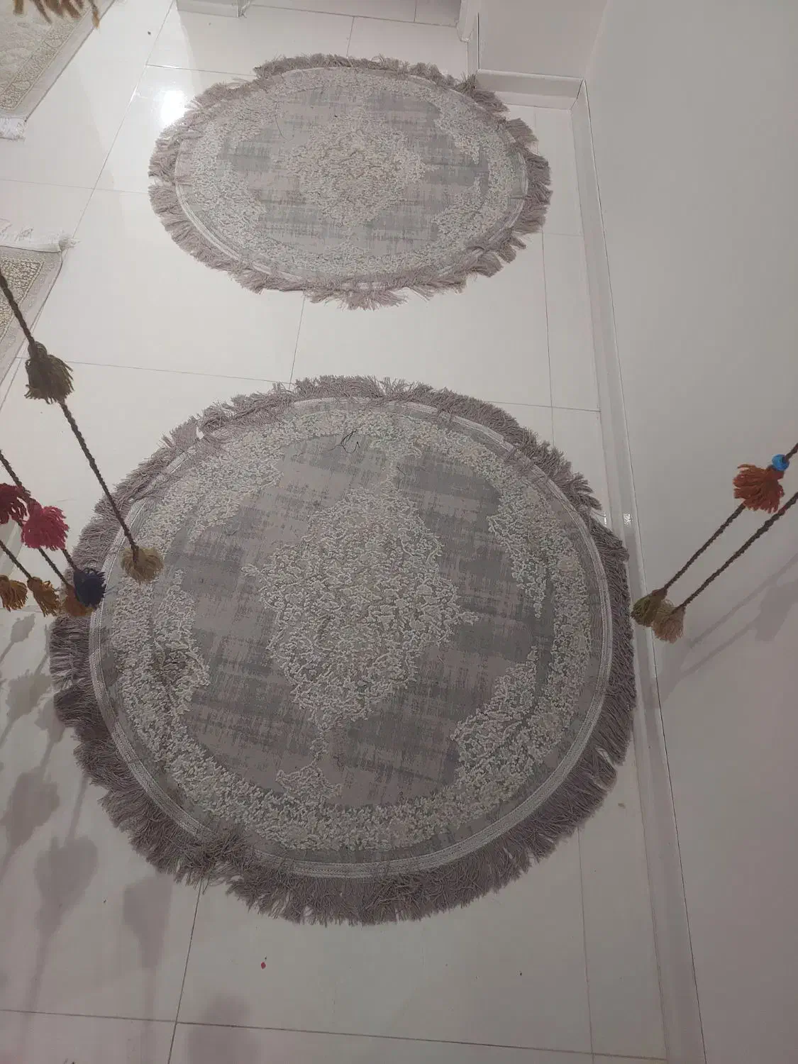 گلیم|پادری|شاهین‌شهر, عطار|دیوار