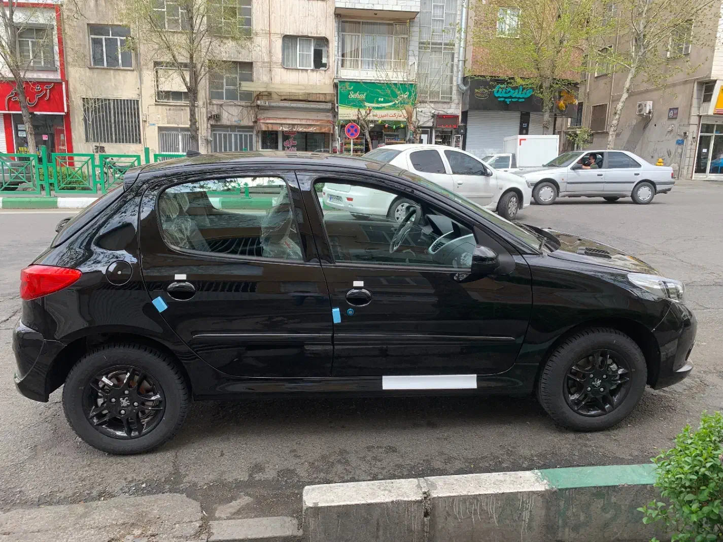 ۲۰۷ اتومات پانا صفر ۱۴۰۲|خودرو سواری و وانت|تهران, هروی|دیوار