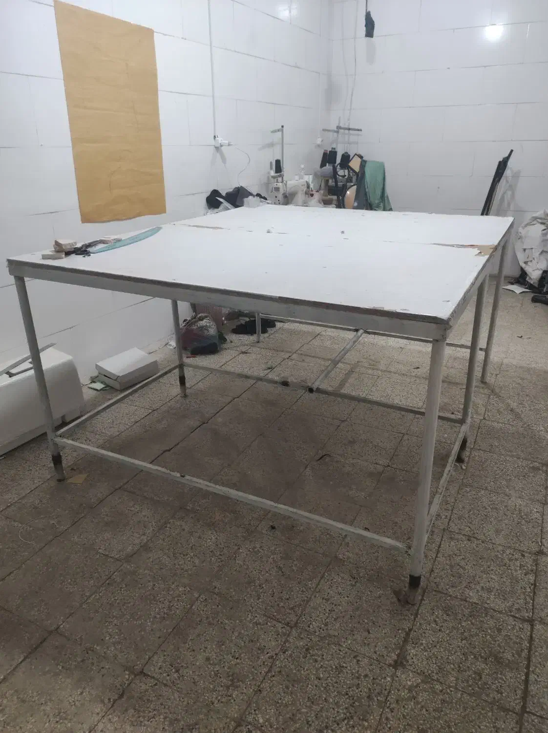 میز ۱ونیم در ۱و هشتاد|ابزارآلات|زبرخان, |دیوار