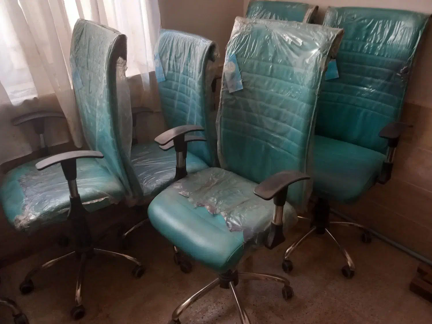 صندلی اداری|مبلمان اداری|اسفراین, |دیوار