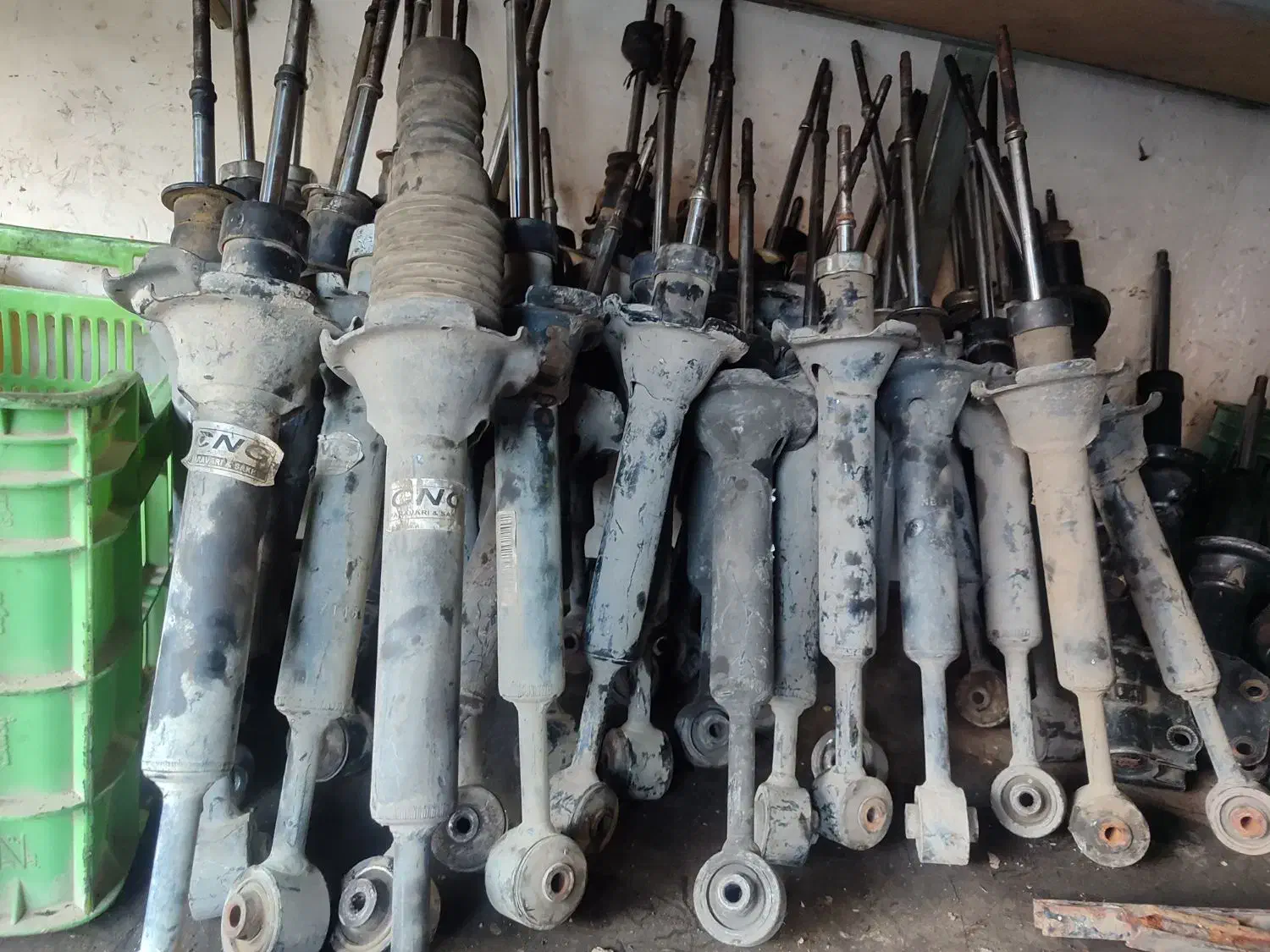 کمک پراید عقب و جلو در حد|قطعات یدکی و لوازم جانبی|گنبد کاووس, |دیوار