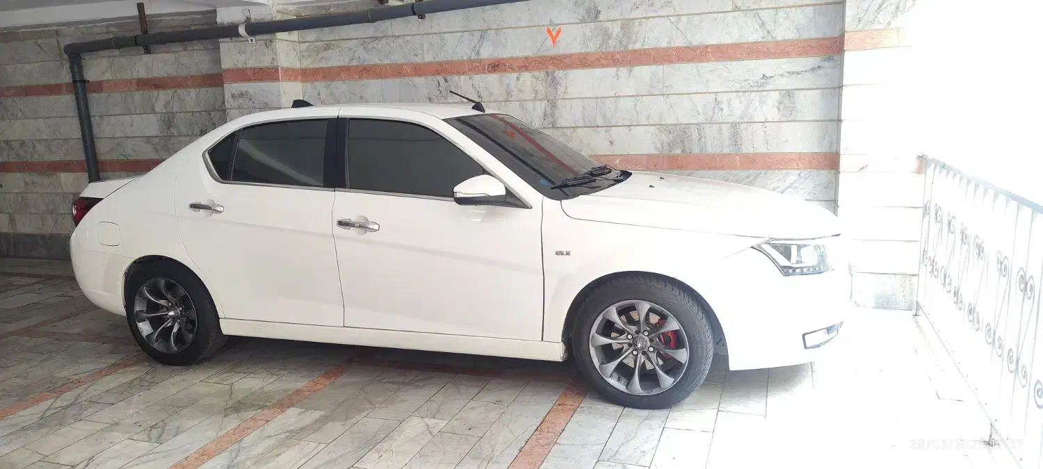 دنا پلاس مدل 98|خودرو سواری و وانت|مشهد, آزادشهر|دیوار