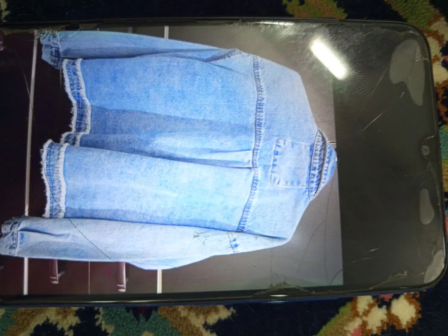 کت لی|لباس|بروجرد, |دیوار