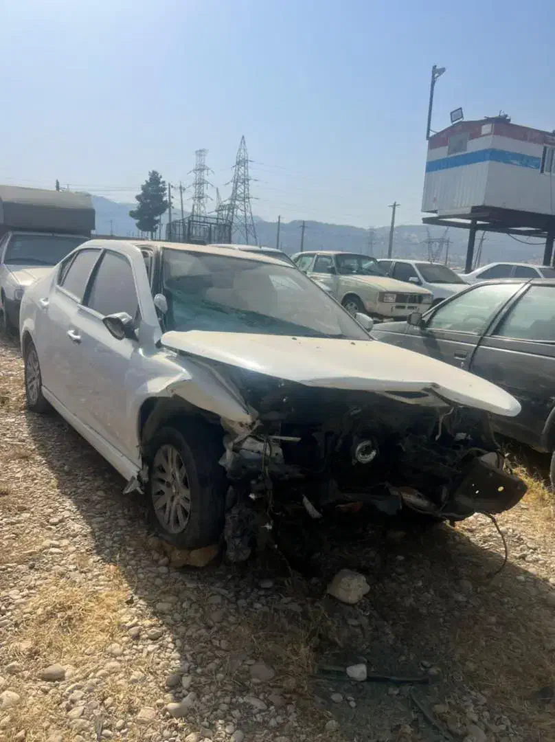 دنده ای دنا پلاس. مشاور و خرید تصادفی|خودرو سواری و وانت|یزد, |دیوار