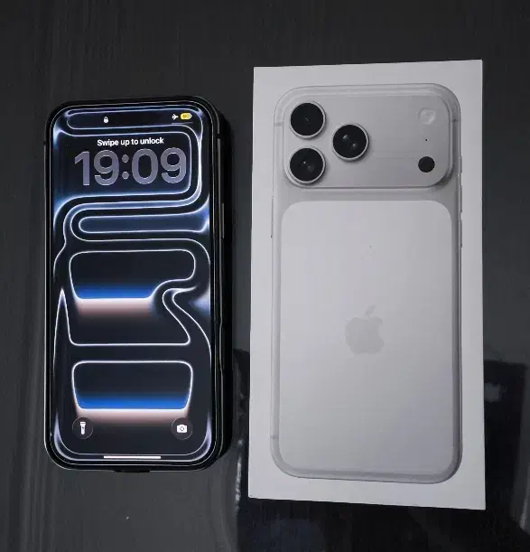 iPhone 17 pro max 1tb silver ZDA|موبایل|ارومیه, |دیوار