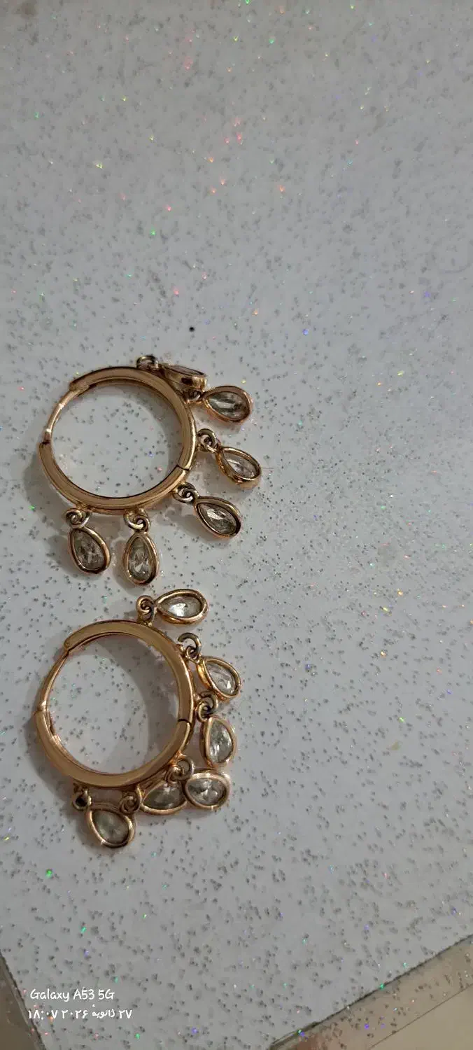 گشواره|بدلیجات|مشهد, طبرسی شمالی|دیوار