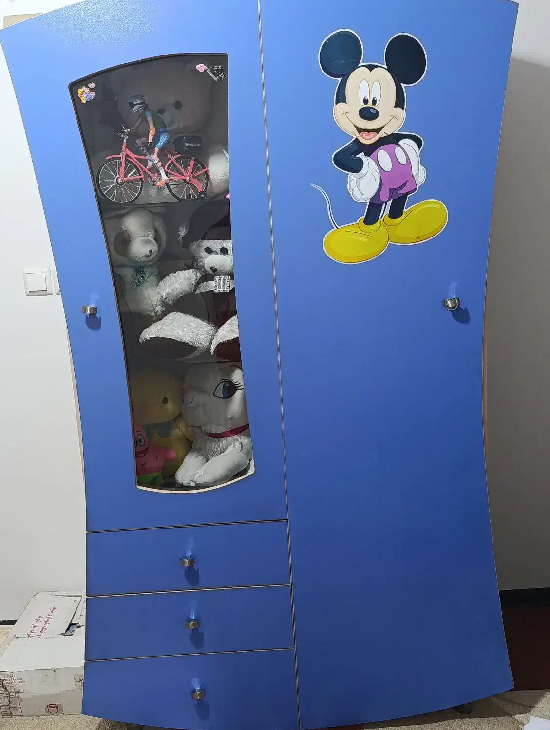 کمد نوجوان تمام ام دی اف بدون شکستگی و سالم وتمیز|جاکفشی، کمد، دراور|زرقان, |دیوار