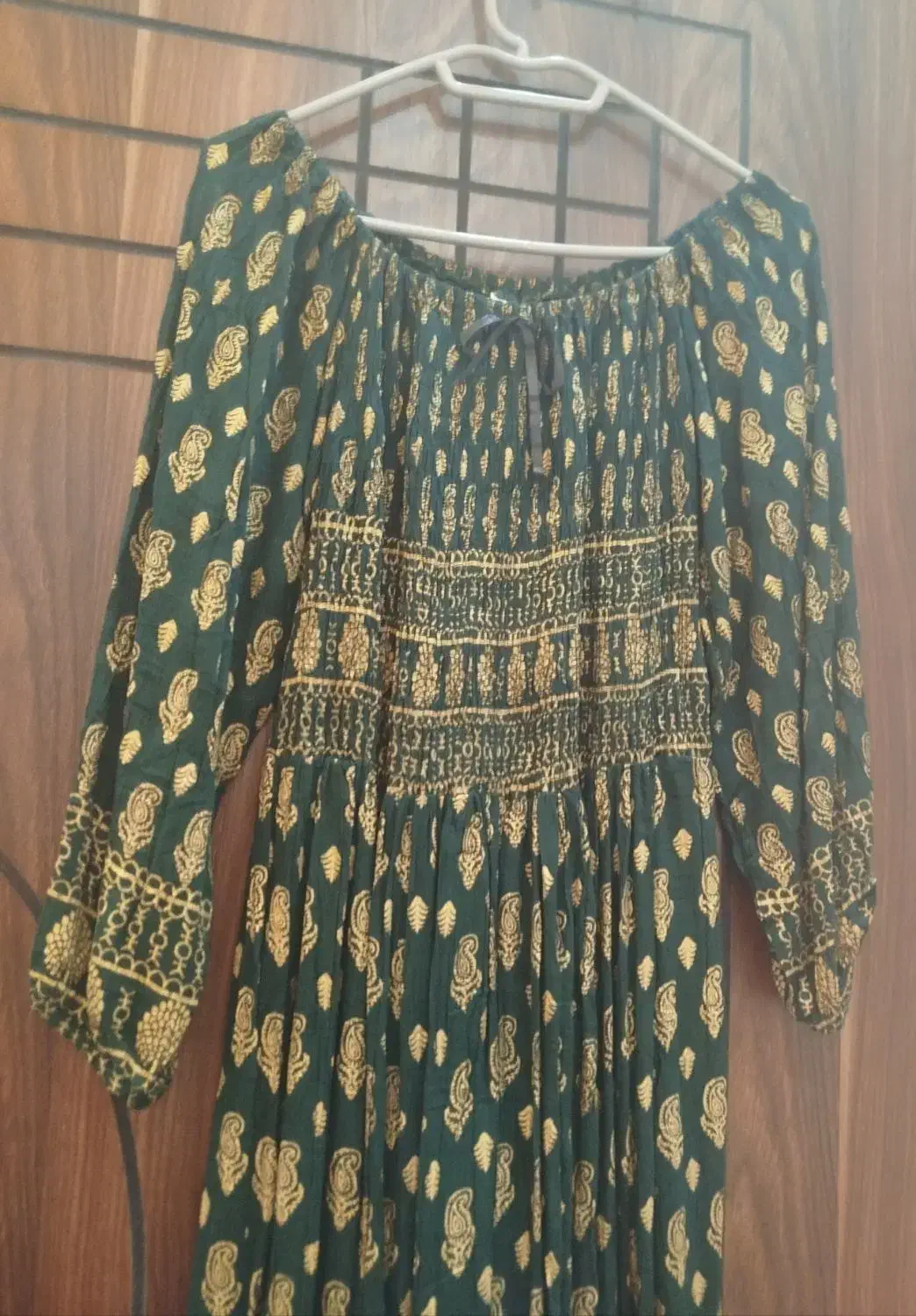 پیراهن ساحلی|لباس|ارومیه, |دیوار