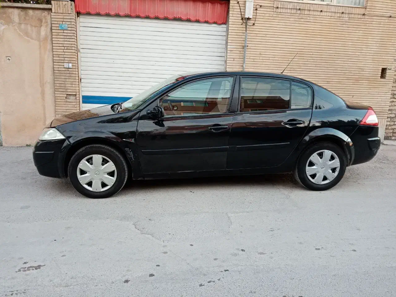 مگان 1600e2 مدل 90|خودرو سواری و وانت|مشهد, نوفل لوشاتو|دیوار