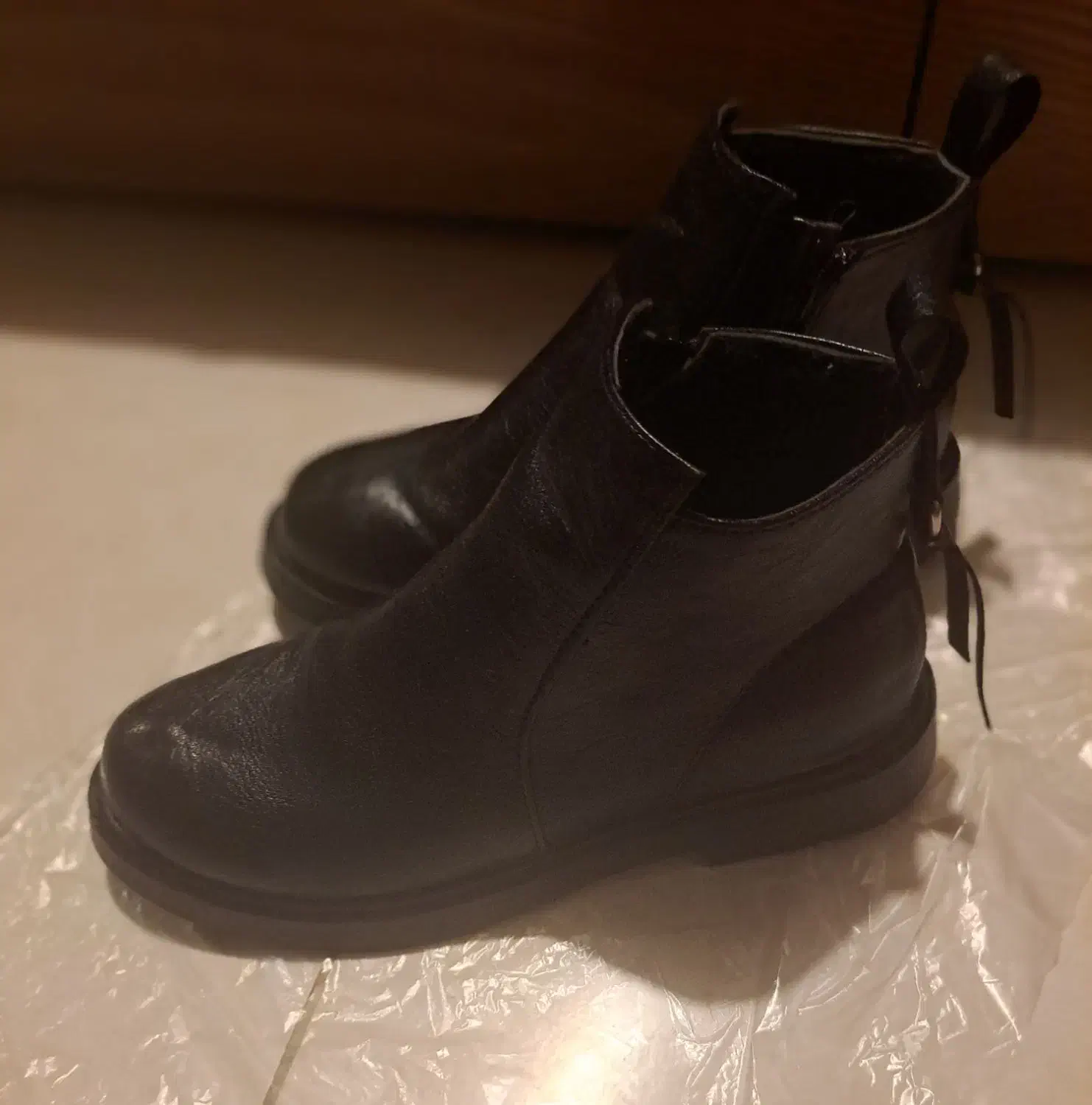 دو مدل نیم بوت مشکی سایز ۳۸|کیف، کفش، کمربند|ساری, |دیوار