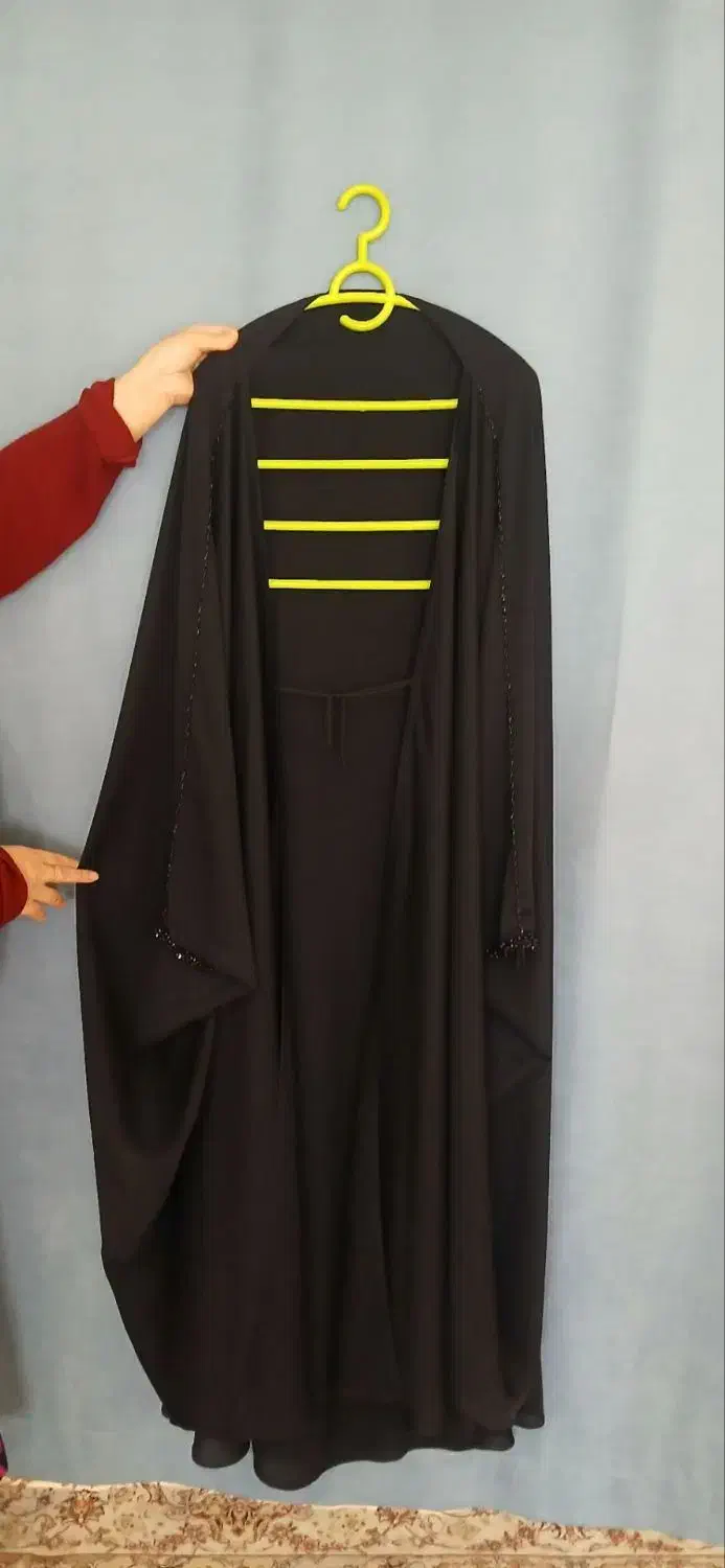 چادر جده|لباس|مشهد, مصلی (کارمندان اول)|دیوار