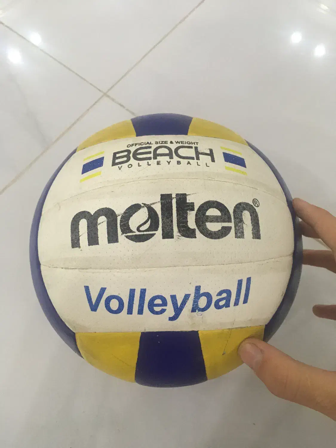 توپ والیبال مولتن|ورزشهای توپی|قم, سعادتی|دیوار