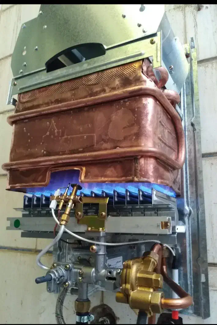 سرویس و تعمیر آبگرمکن گازی|آبگرمکن، پکیج، شوفاژ|آبادان, |دیوار