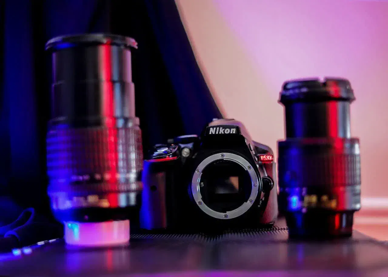 دوربین نیکون|دوربین عکاسی و فیلمبرداری|شیراز, فرگاز|دیوار