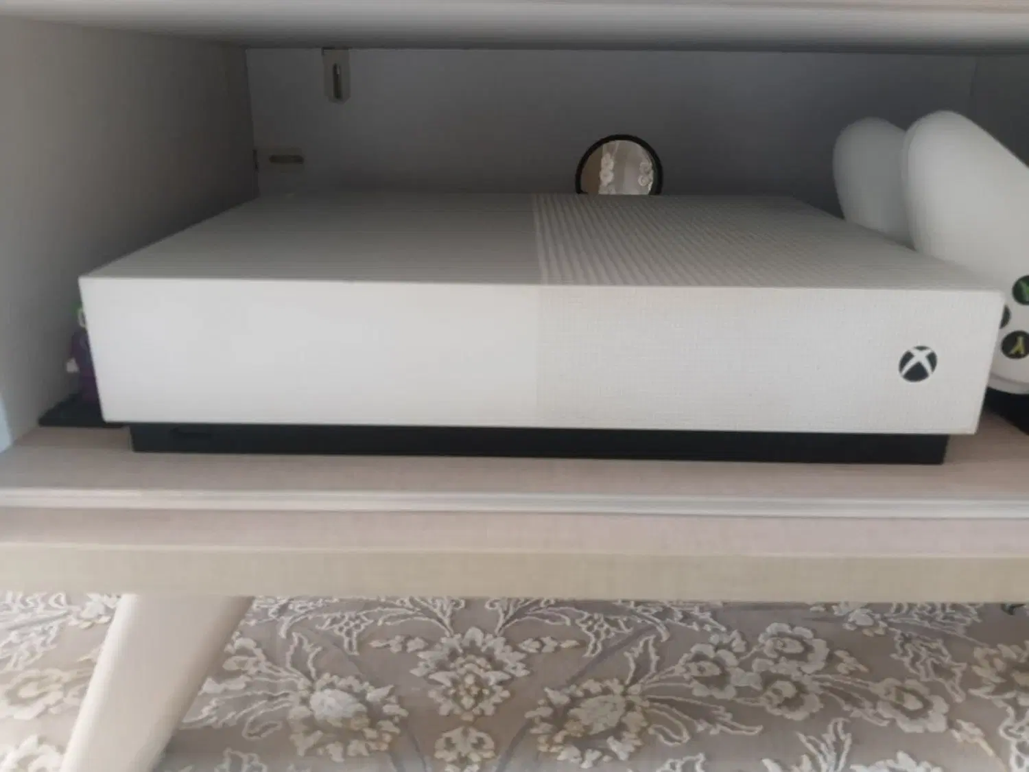 xbox one s|کنسول، بازی ویدئویی و آنلاین|قم, میرزائیه|دیوار