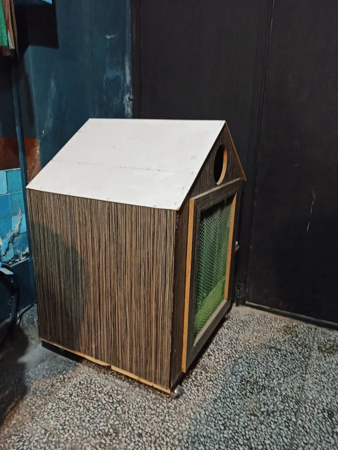 لانه|لوازم جانبی حیوانات|رشت, پستک|دیوار