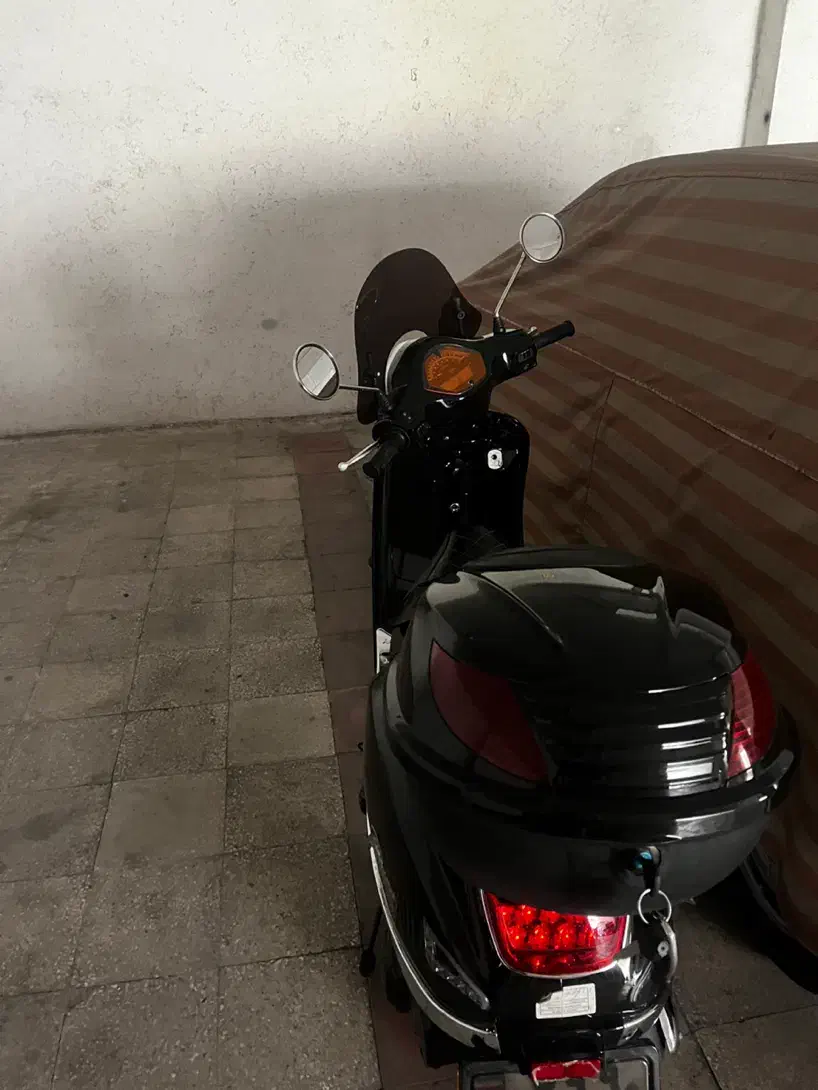 موتور  طرح وسپا 150 cc درحد خشک|موتورسیکلت|شیراز, حافظیه|دیوار
