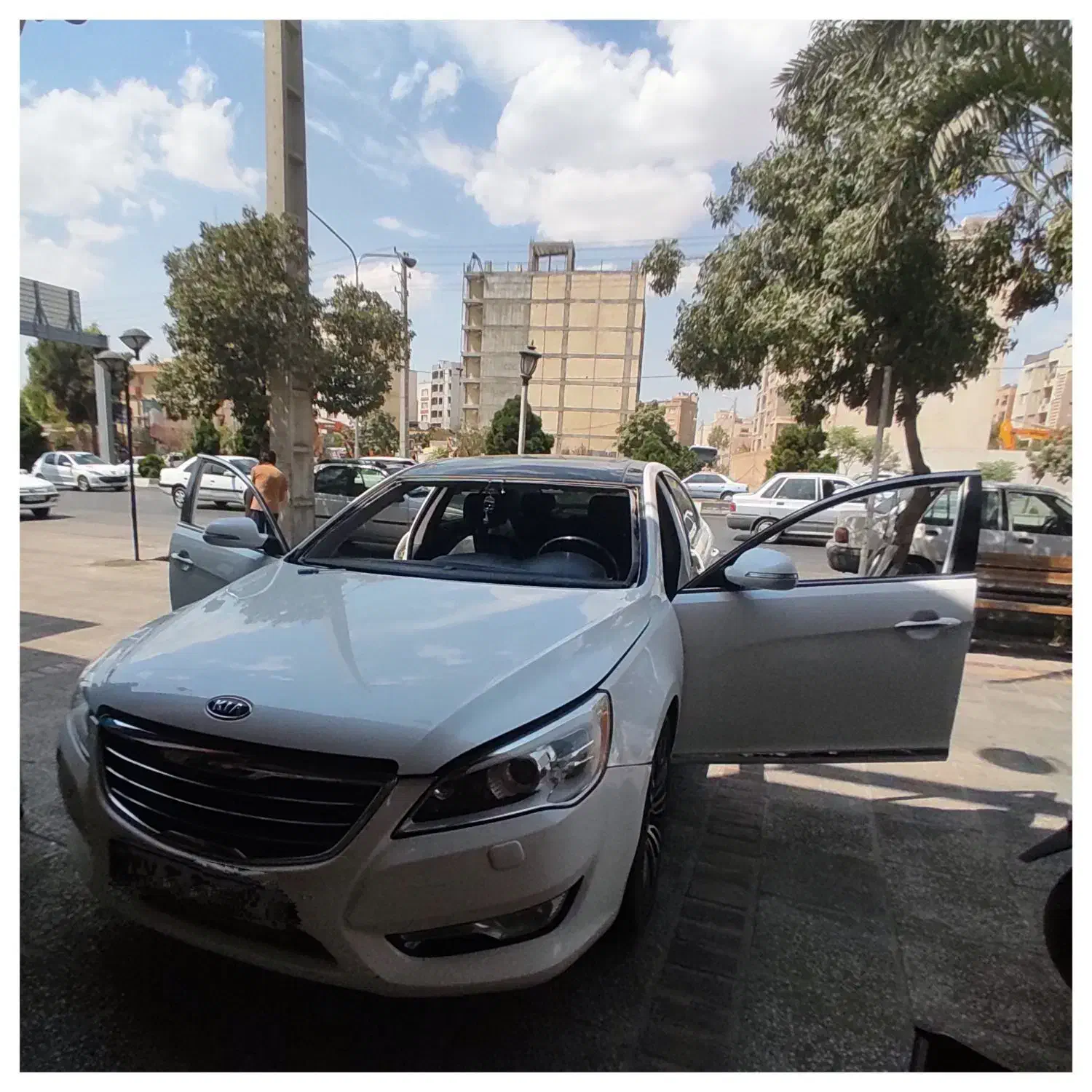 شیشه اتومبیل آیینه،بالابر،تعمیرسانروف ایرانی،خارجی|خدمات موتور و ماشین|شیراز, انجیر|دیوار