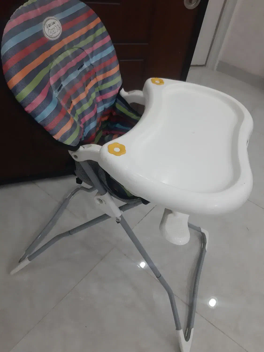 صندلی غذای کودک|تخت و صندلی بچه|کرمانشاه, |دیوار