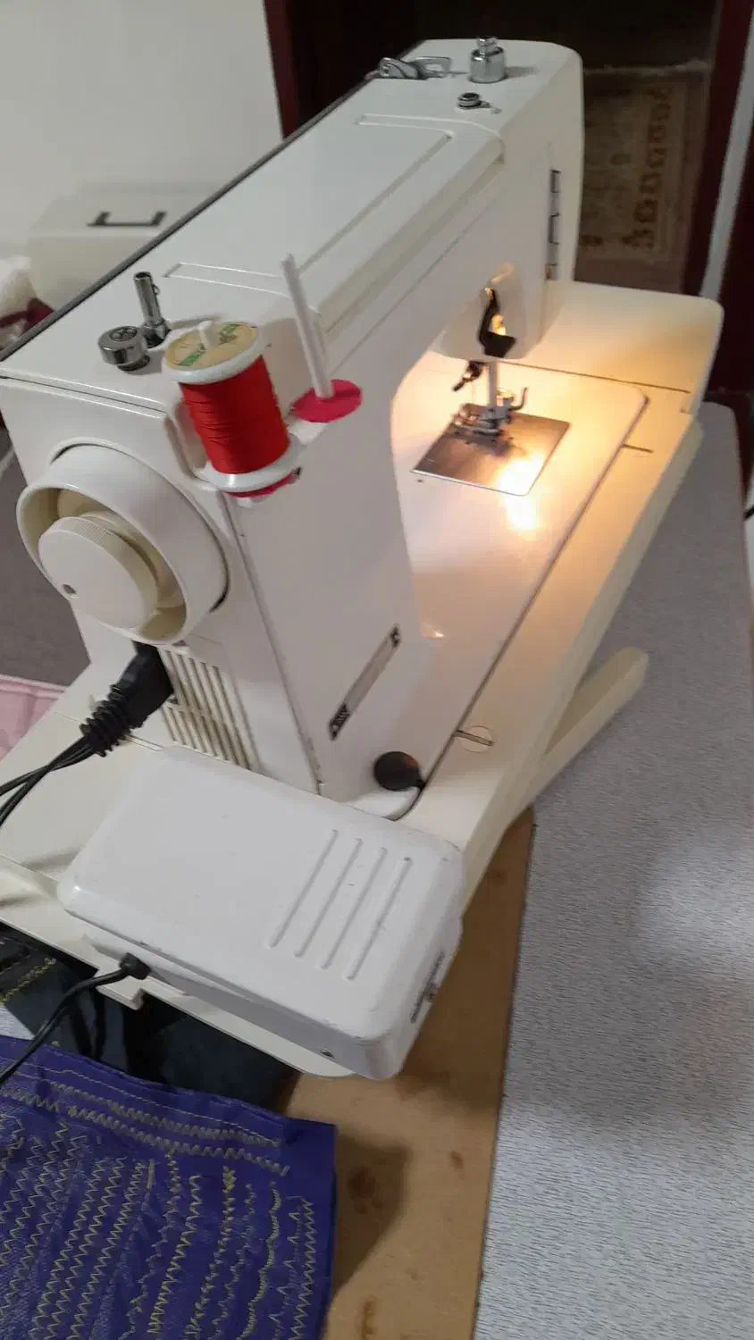 چرخ خیاطی ژانومه کاچیران یاسمین|چرخ خیاطی و ریسندگی|مشهد, رضاشهر|دیوار