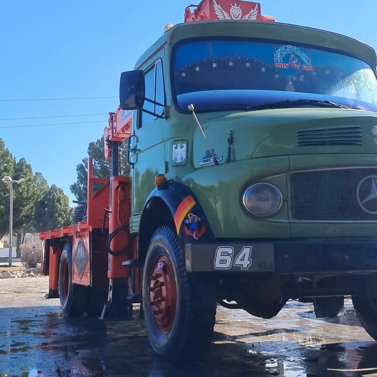 جرثقیل ۹۱۱|خودرو سنگین|شیراز, دروازه قران|دیوار