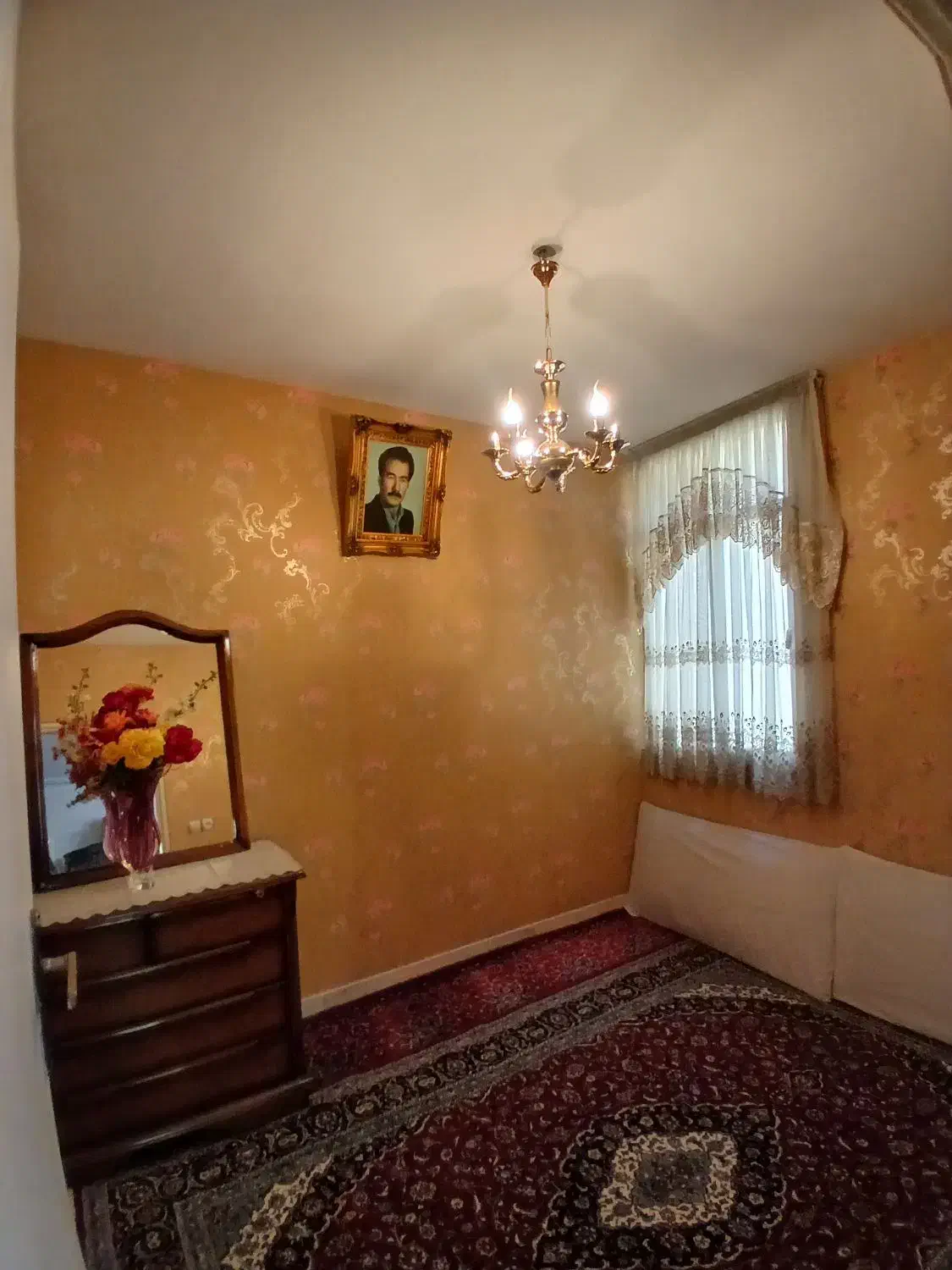 ۶۰ متر دو خواب طبقه ۳ امیربهادر