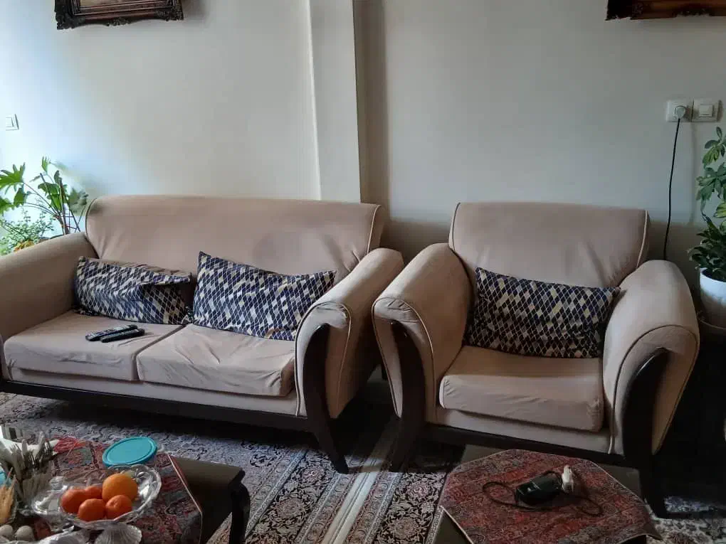 مبلمان|مبلمان خانگی و میز عسلی|کرج, کوی زنبق|دیوار