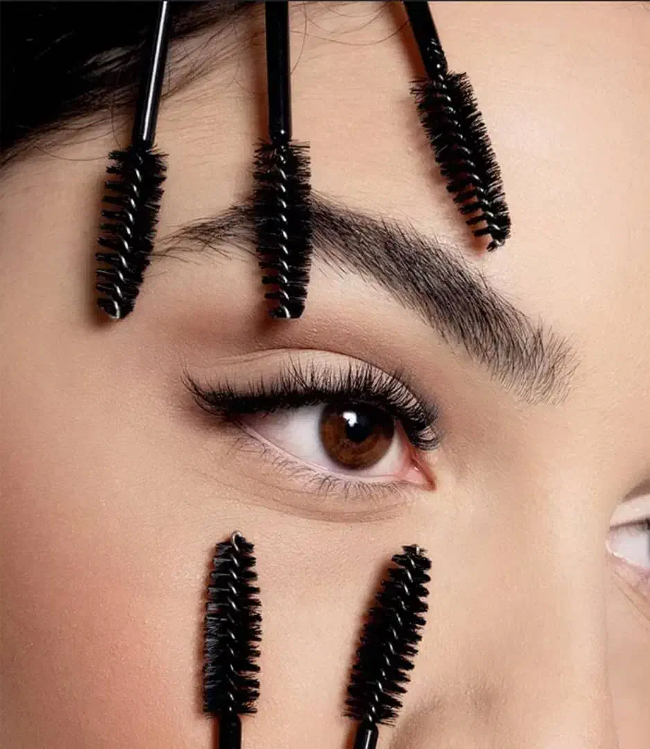 کاشت، لیفت و لمینت مژه با هزینه مواد|خدمات آرایشگری و زیبایی|آمل, |دیوار