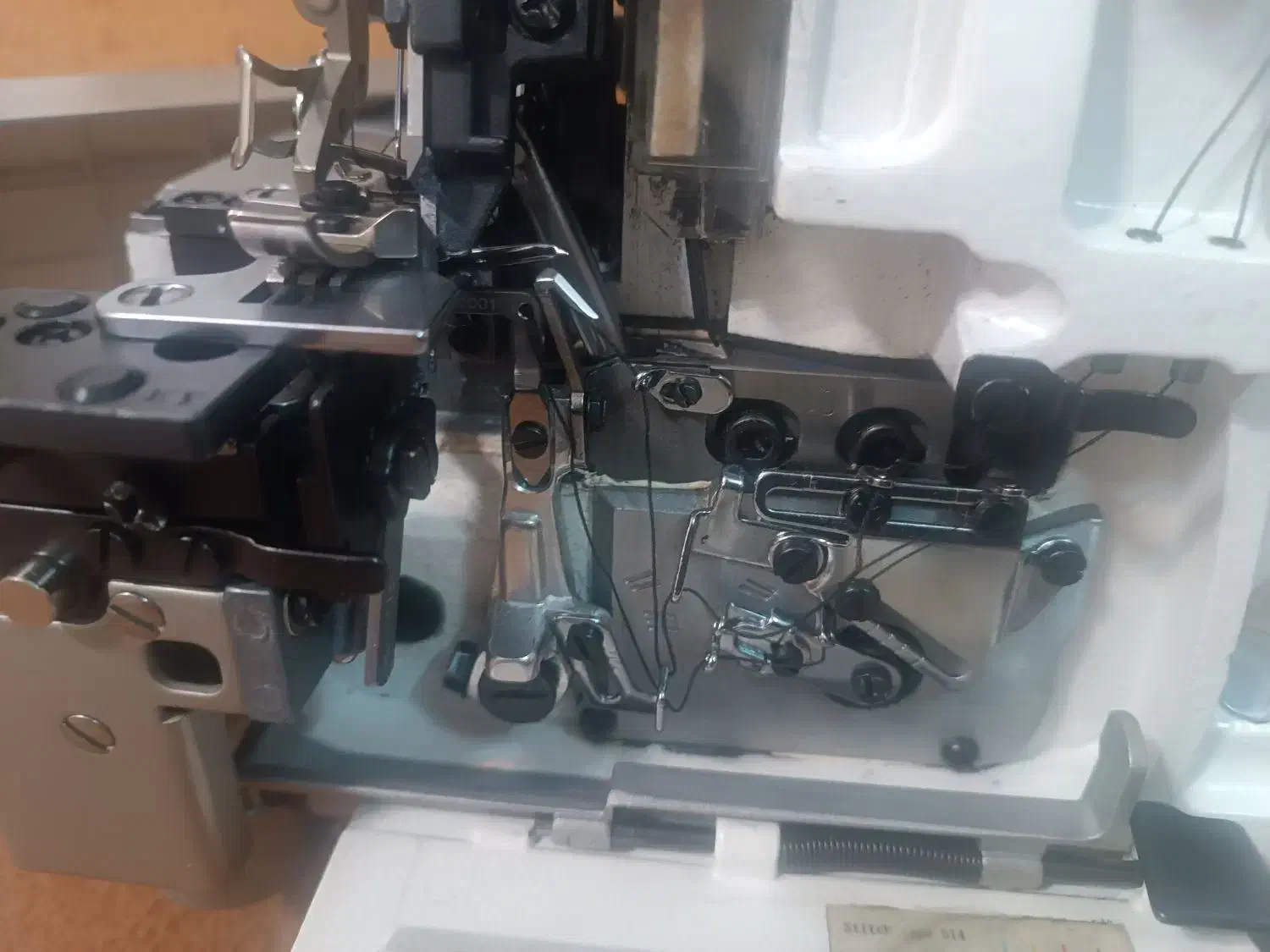 سردوز جک e4s|چرخ خیاطی و ریسندگی|دورود, |دیوار