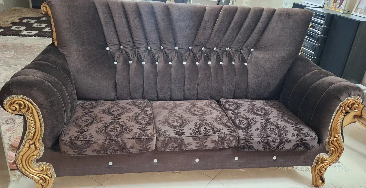 مبل ۷نفره|مبلمان خانگی و میز عسلی|کاشان, فاز ۲ ناجی آباد|دیوار