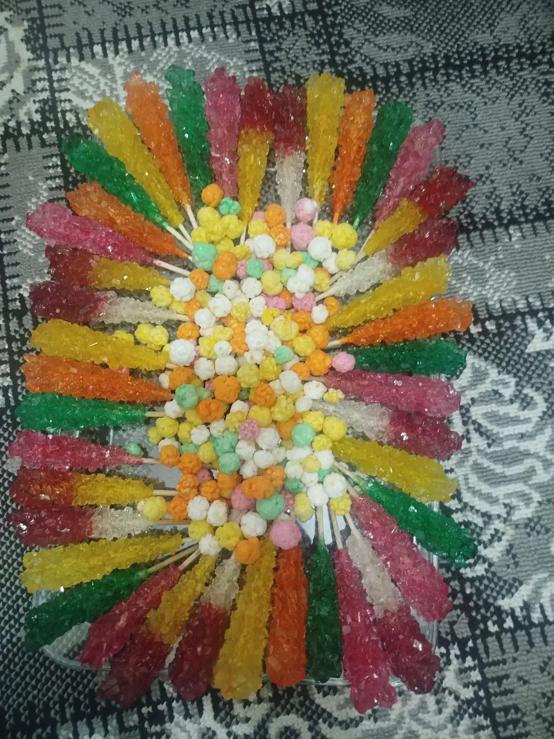 نبات نقل های رنگی وطعم دار با نبات های دمنوش|خوردنی و آشامیدنی|شریف‌آباد, |دیوار