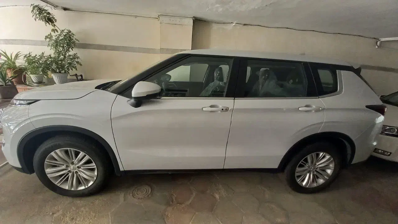 میتسوبیشی اوتلندر m line 2023|خودرو سواری و وانت|مشهد, احمدآباد|دیوار