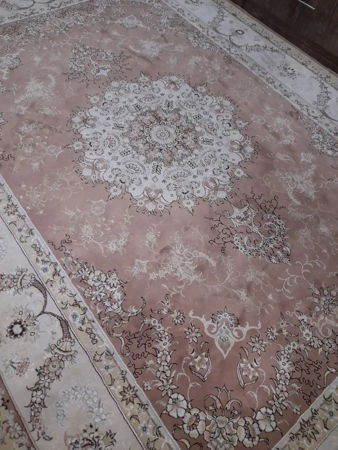 فرش ۹ متری ۷۰۰ شانه سالم|فرش|تهران, سبلان (لشگر)|دیوار