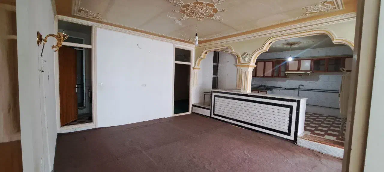 حیاط مسکونی همکف در بلوار حاجیسنلو وصال۲|اجارهٔ خانه و ویلا|خوی, |دیوار